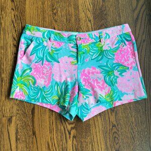 Lilly Pulitzer Callahan Stretch Short in Pink and Blue Hydrangea Pattern Size 10